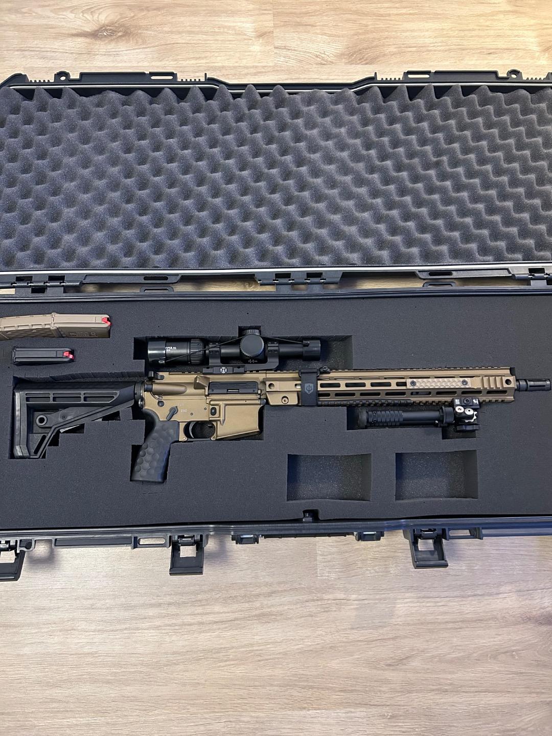 OBERLAND ARMS AR-15, Foto 3